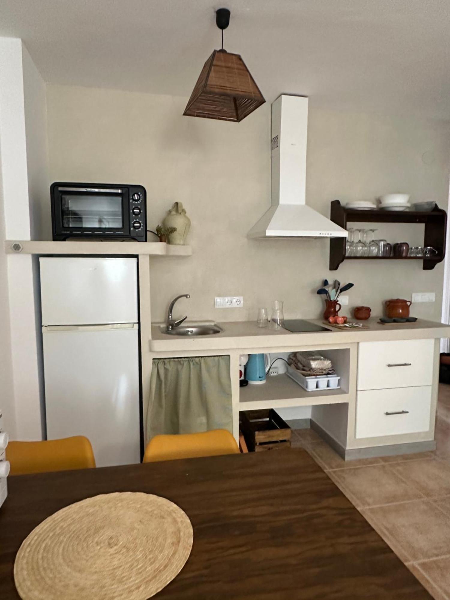 Tiyoweh Apartment Nerja Exterior foto